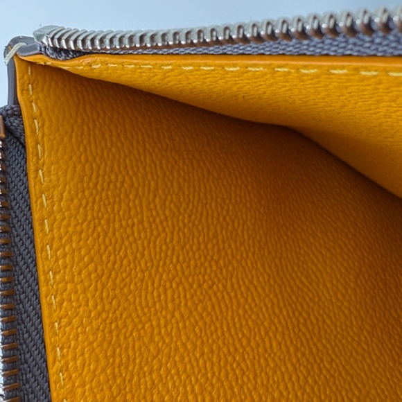 Authentic New GOYARD Goyardine Insert Louise Grey 2023 Card Case Wallet - Picture 11 of 11